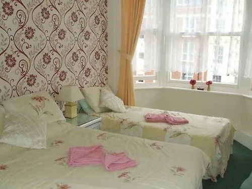 The Arran Otel Scarborough