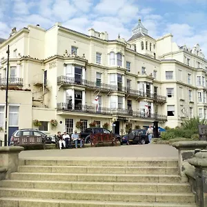 Hotel Royal